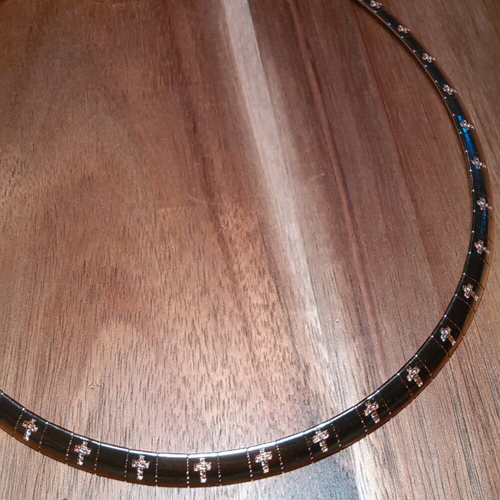 Omega Cross Pattern Collar Ion Plated Rose Gold Over Stainless Steel Necklace